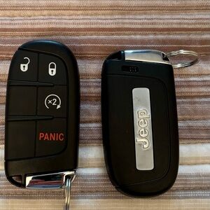 Set of 2 Jeep Black and Silver Key Fobs